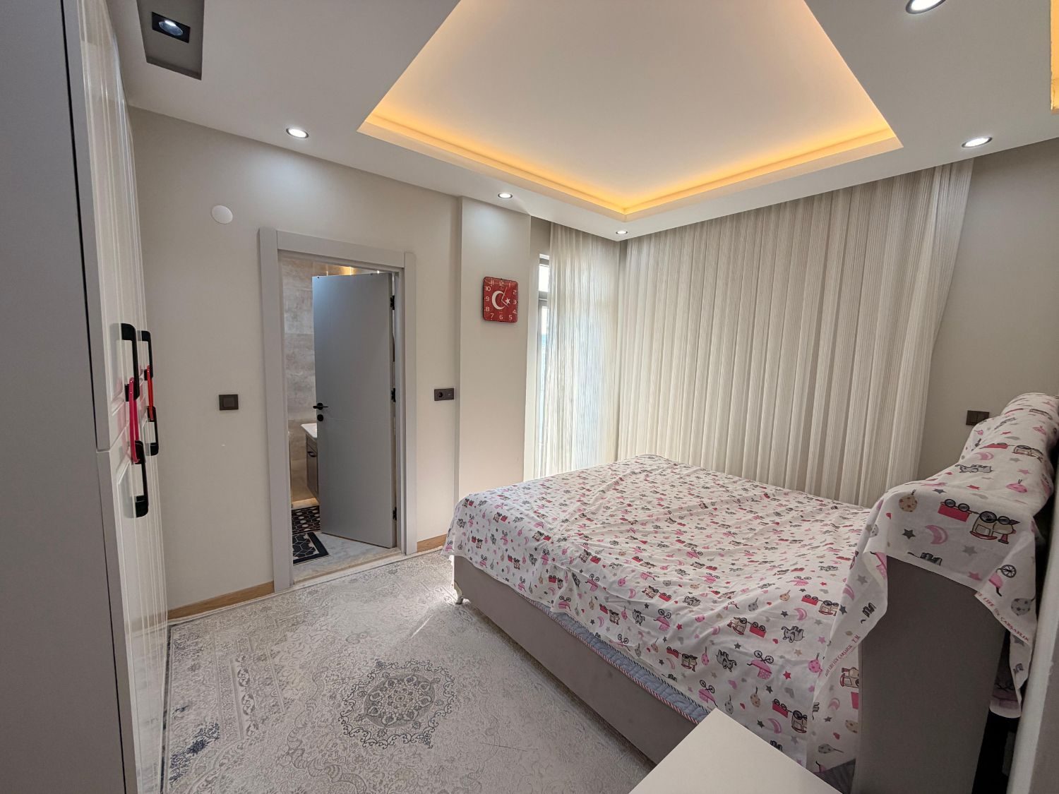 Aydoğmuş Mahallesi'nde Site İçinde Taşınmaya Hazır Full Eşyalı 3+1 Daire - Resim 15