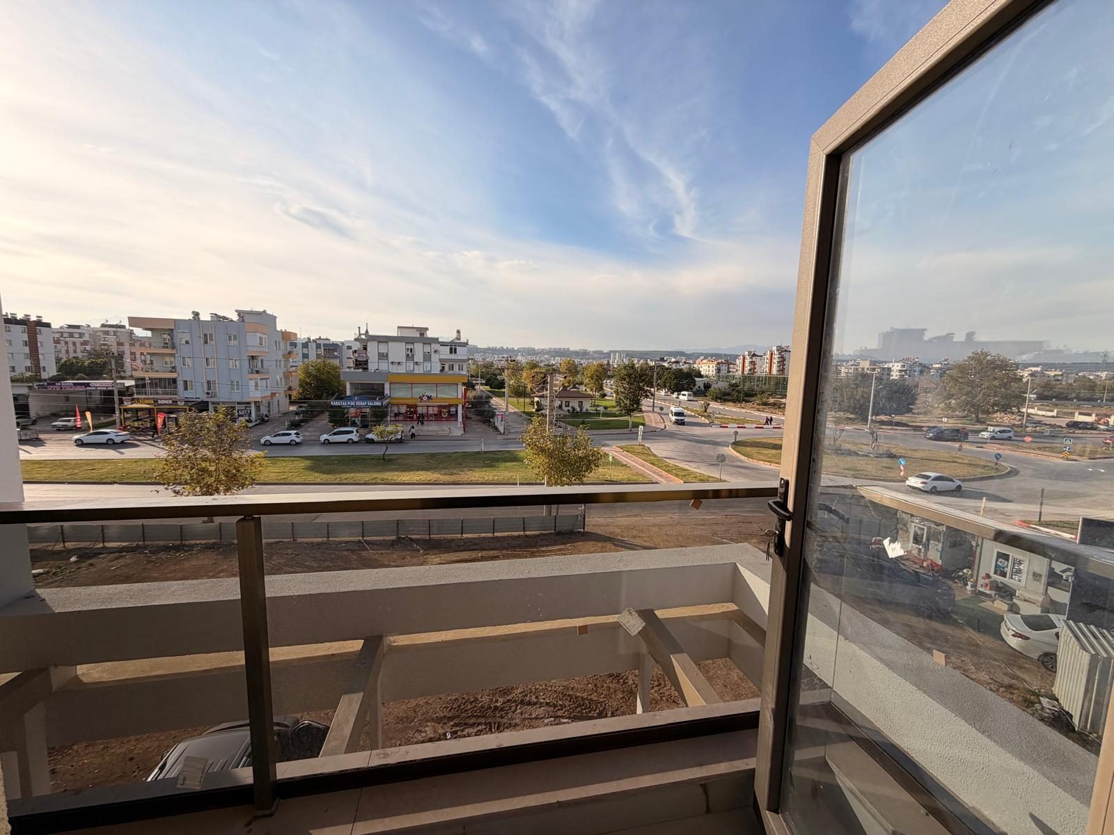 Antalya Kepez Sütçüler Caddesi Üzerinde Full Eşyalı Havuzlu 1+1 Kiralık Daire - Resim 15