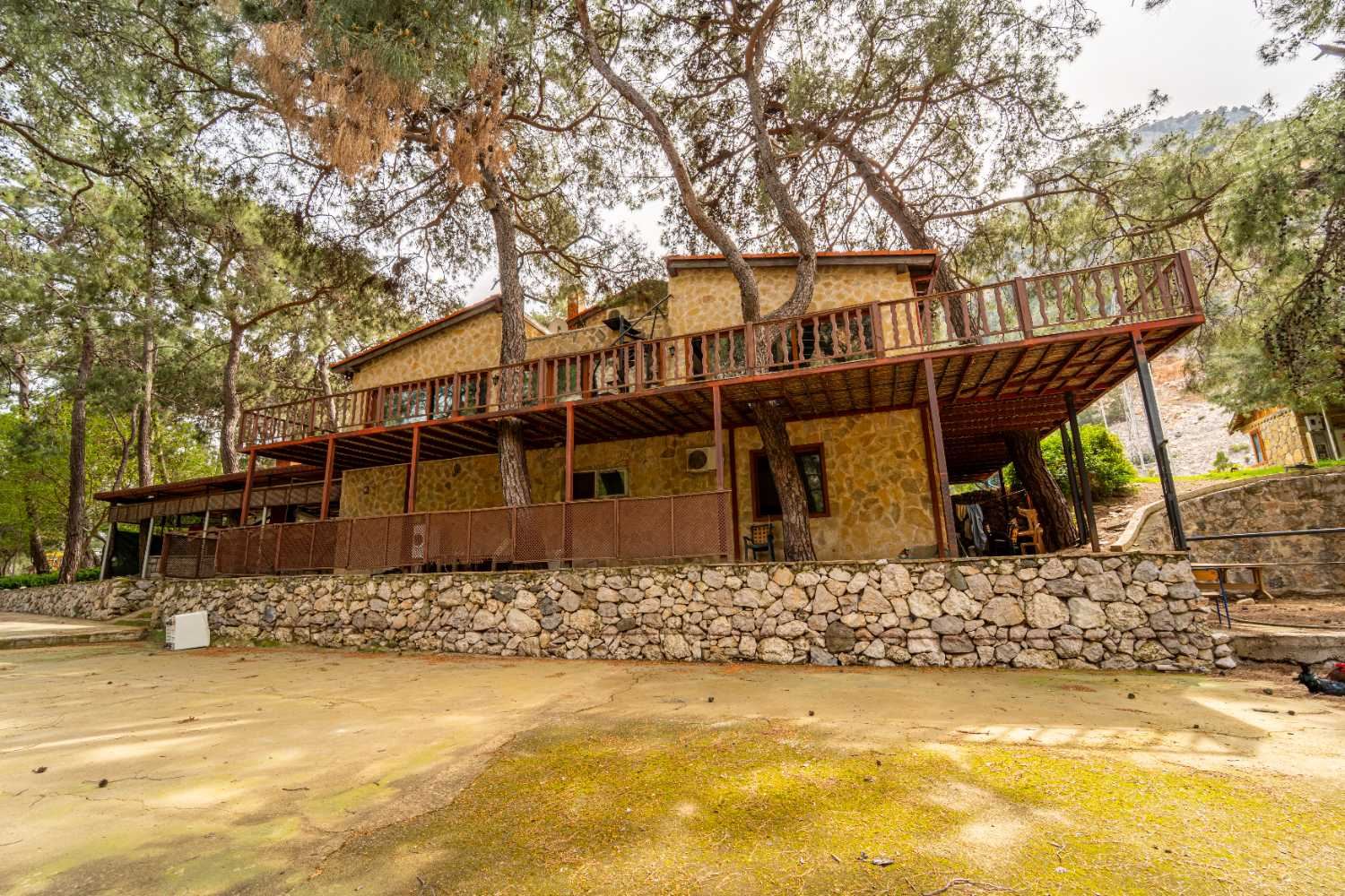 ANTALYA KEMER DOĞANIN KALBİNDE DEVREN KIRALIK 20 DÖNÜM KOMPLEKS TİCARİ İŞLETME - Resim 23