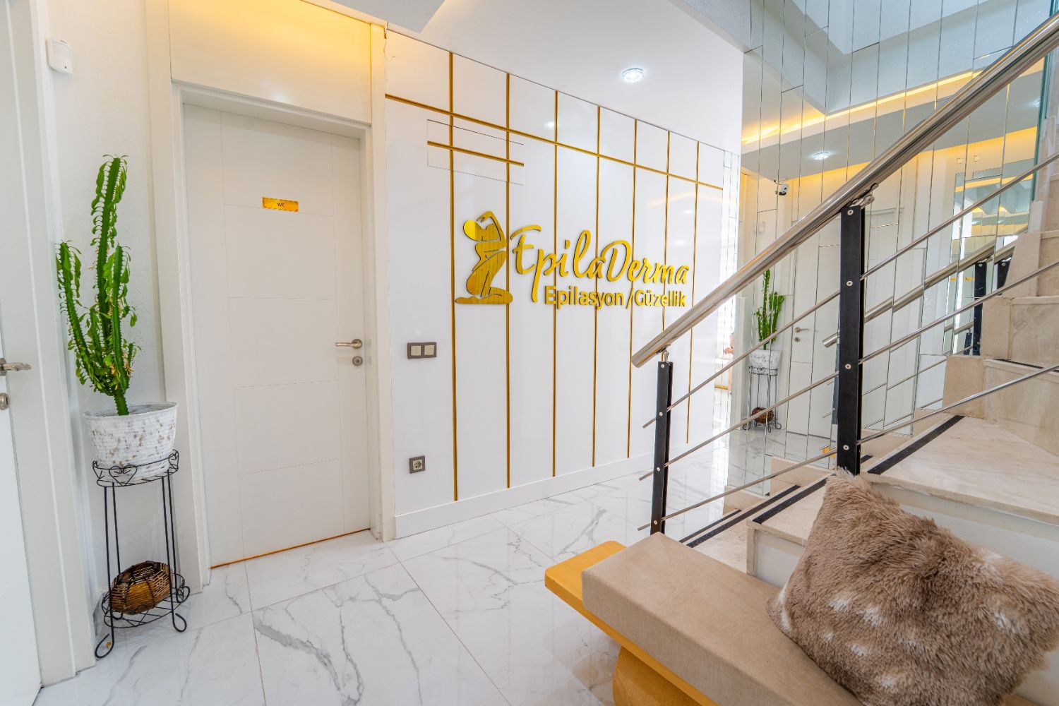 Konyaaltı Altınkum’da Devren Kiralık Hazır Güzellik Merkezi - Resim 7