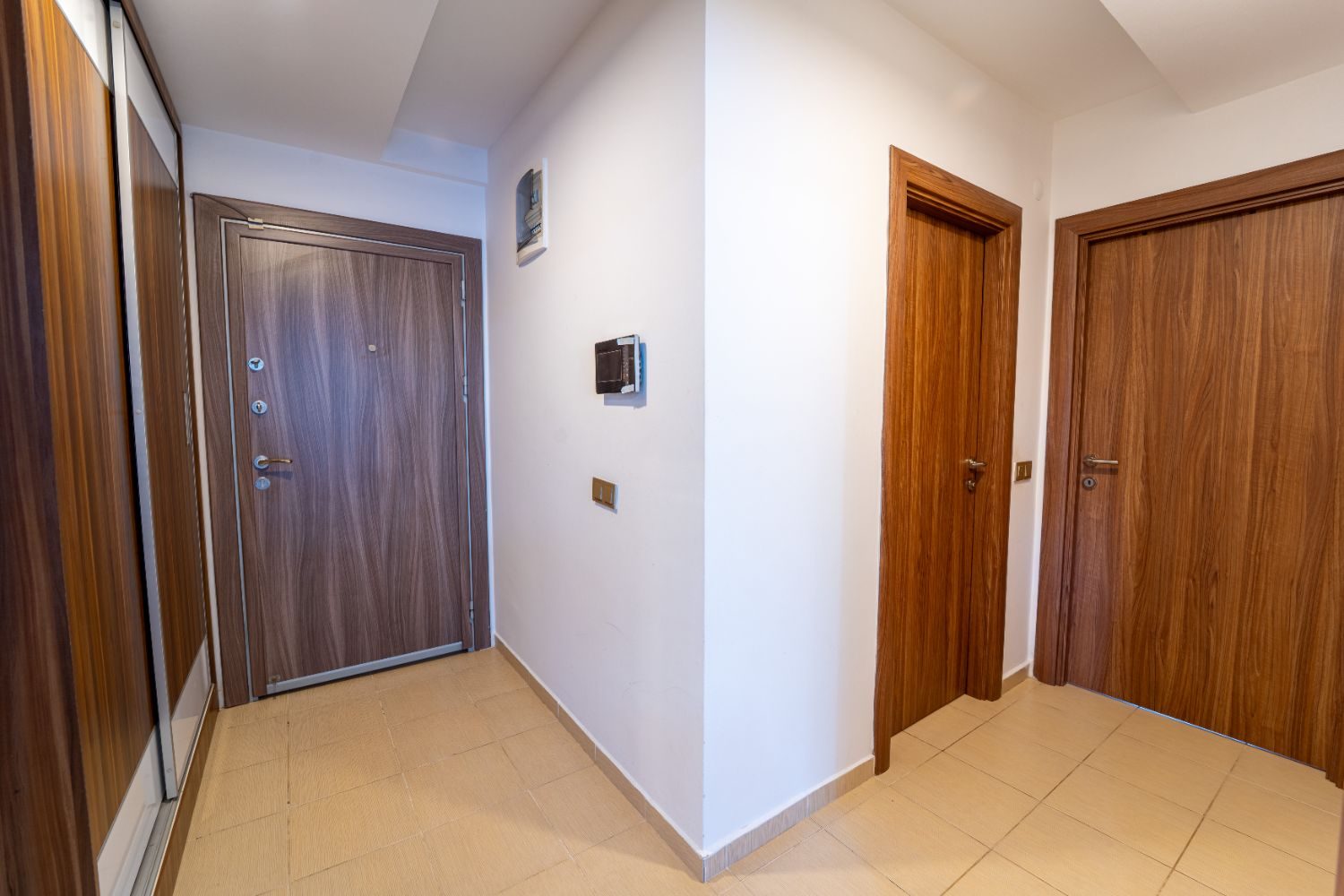 Antalya Konyaaltı Arapsuyu Sahile Yakın Full Eşyalı 2+1 Kiralık Daire - Resim 18