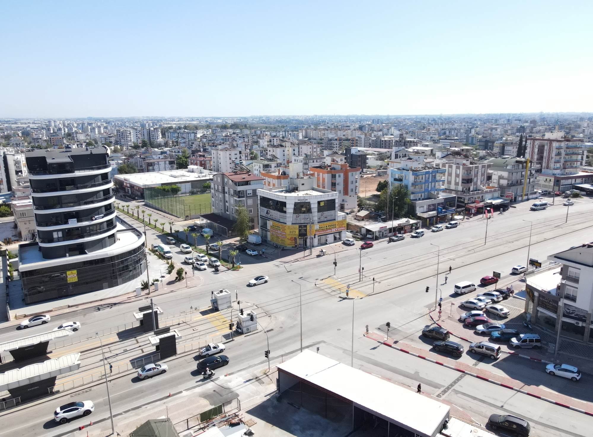 Antalya Ayanoğlu Mahallesi’nde Satılık 3 Katlı Plaza - Resim 6