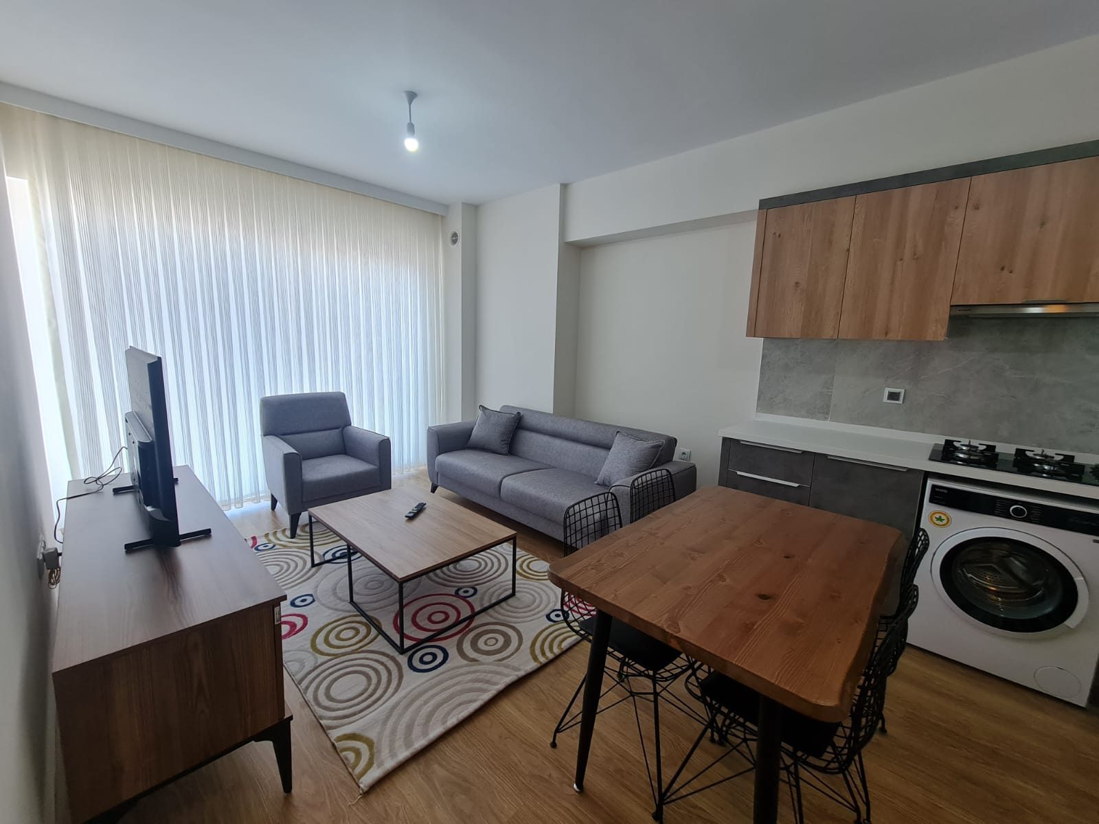EKPA 1207 Sitesi’nde Havuzlu, Güvenlikli ve Eşyalı Kiralık Daire - Resim 8