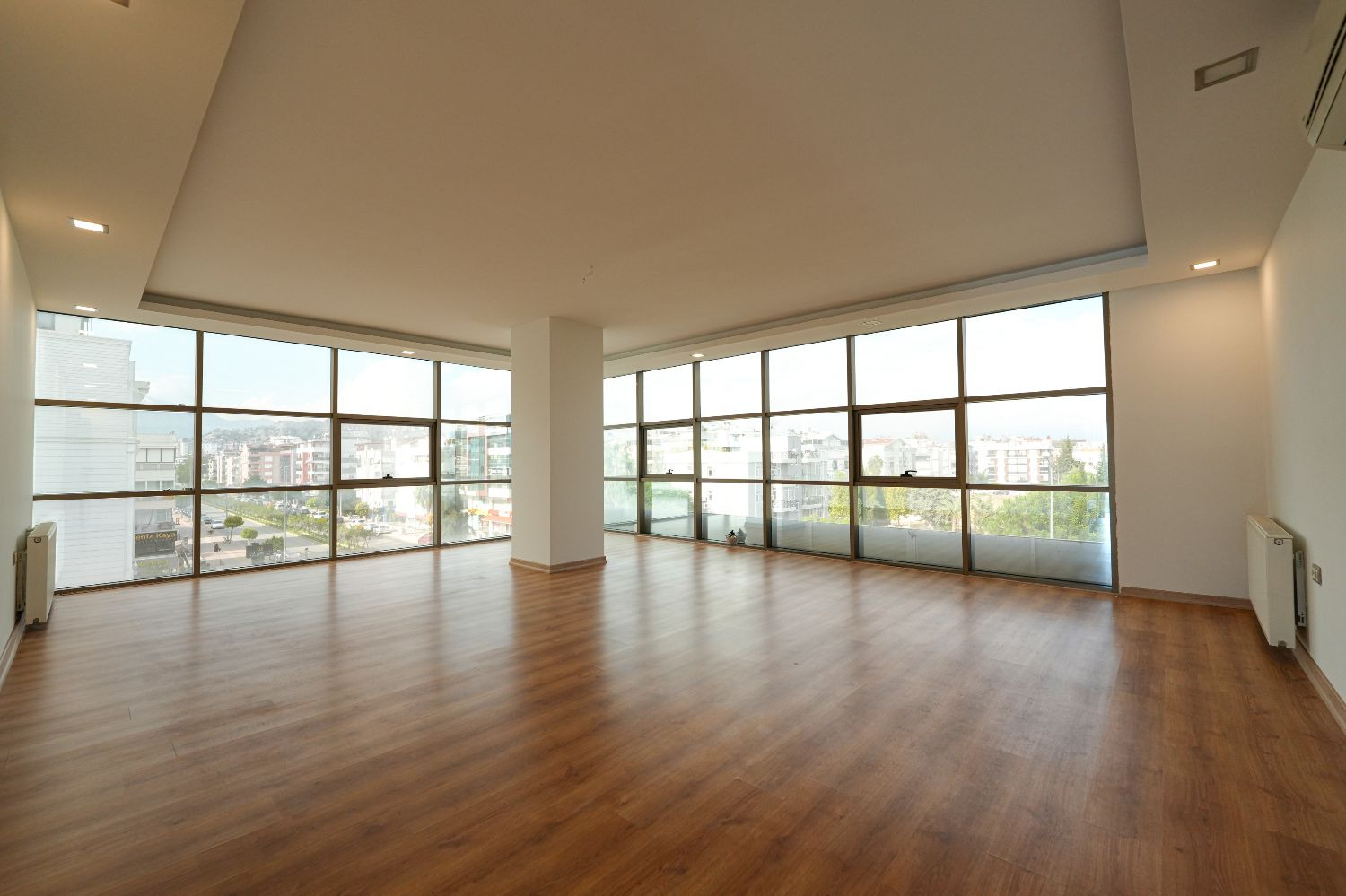 200 m² Office for Sale on Main Street – Liman | Renovated & Ready - Resim 10