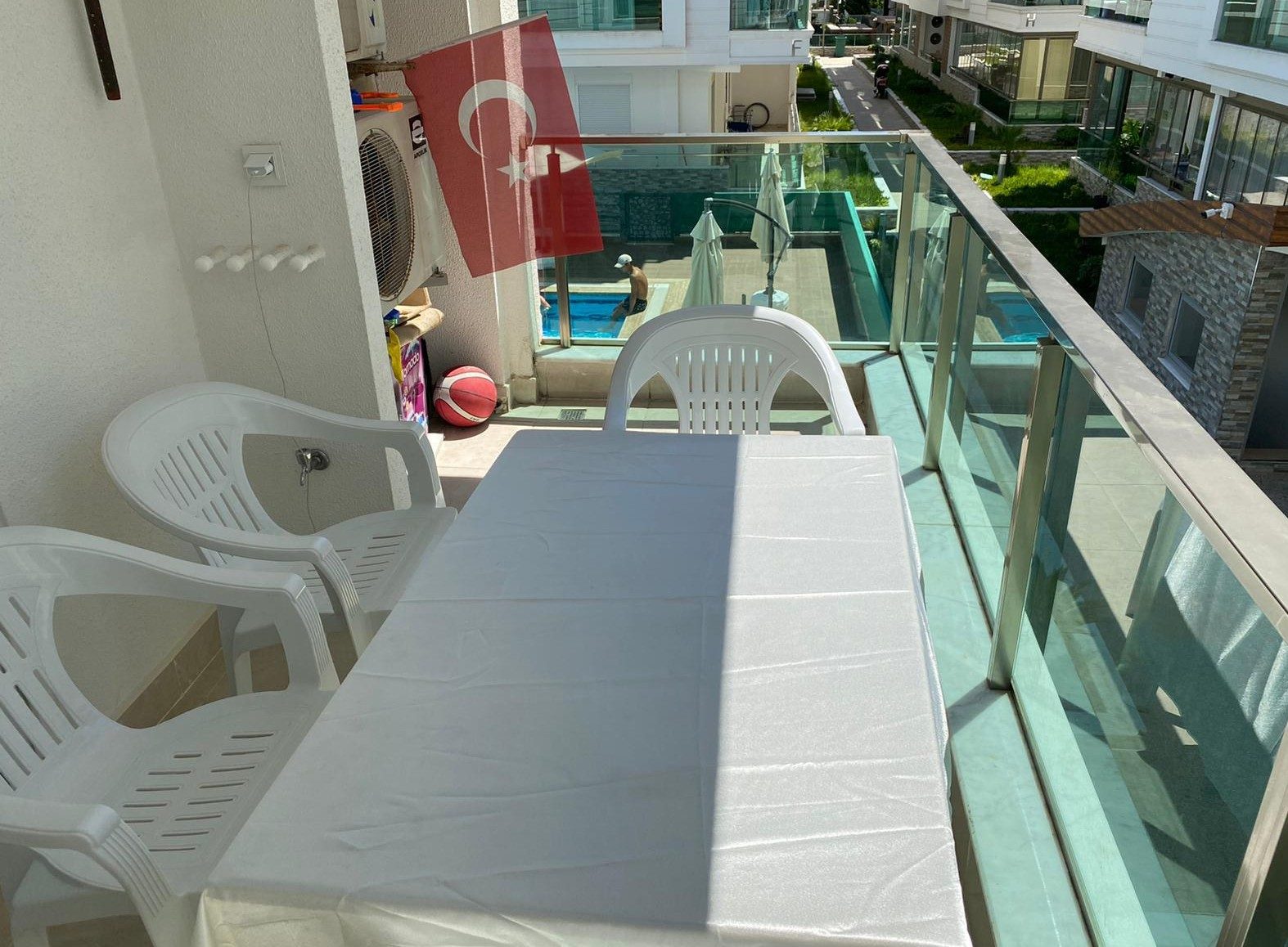 Konyaaltı Sarısu Green Valley’de Havuz Cepheli Eşyalı 2+1 Kiralık Daire - Resim 6