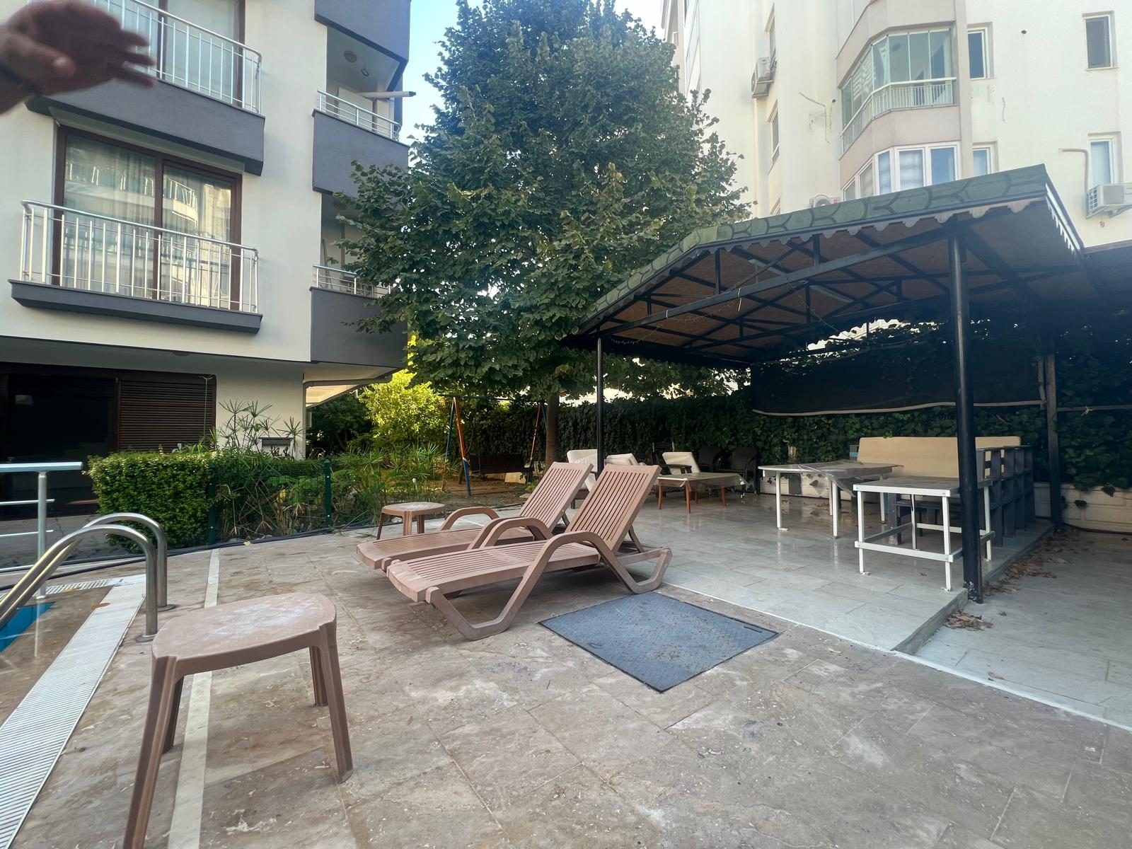 Konyaaltı Liman’da 250 m² 4+1 Bahçe Dubleks Kiralık | Havuz Manzaralı - Resim 2