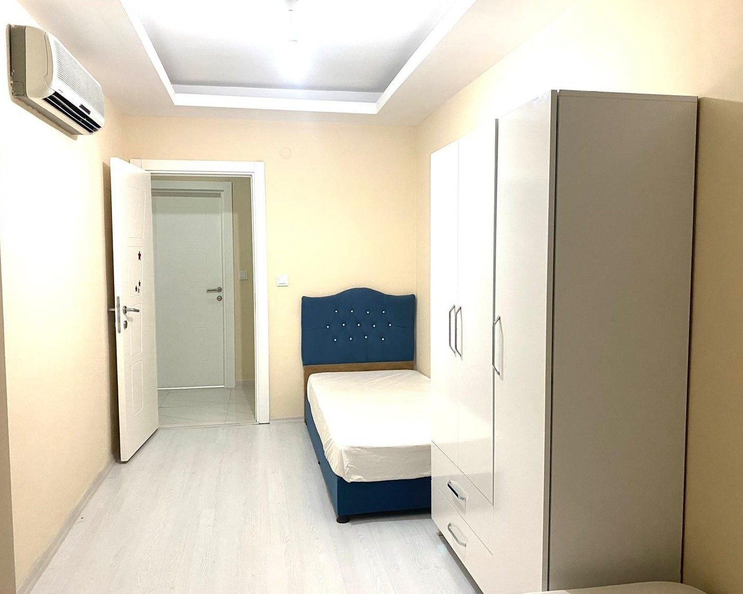 Konyaaltı Sarısu Green Valley’de Havuz Cepheli Eşyalı 2+1 Kiralık Daire - Resim 9