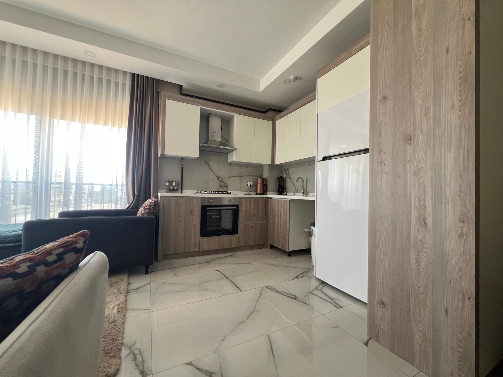Antalya Kepez Sütçüler Caddesi Üzerinde Full Eşyalı Havuzlu 1+1 Kiralık Daire - Resim 8