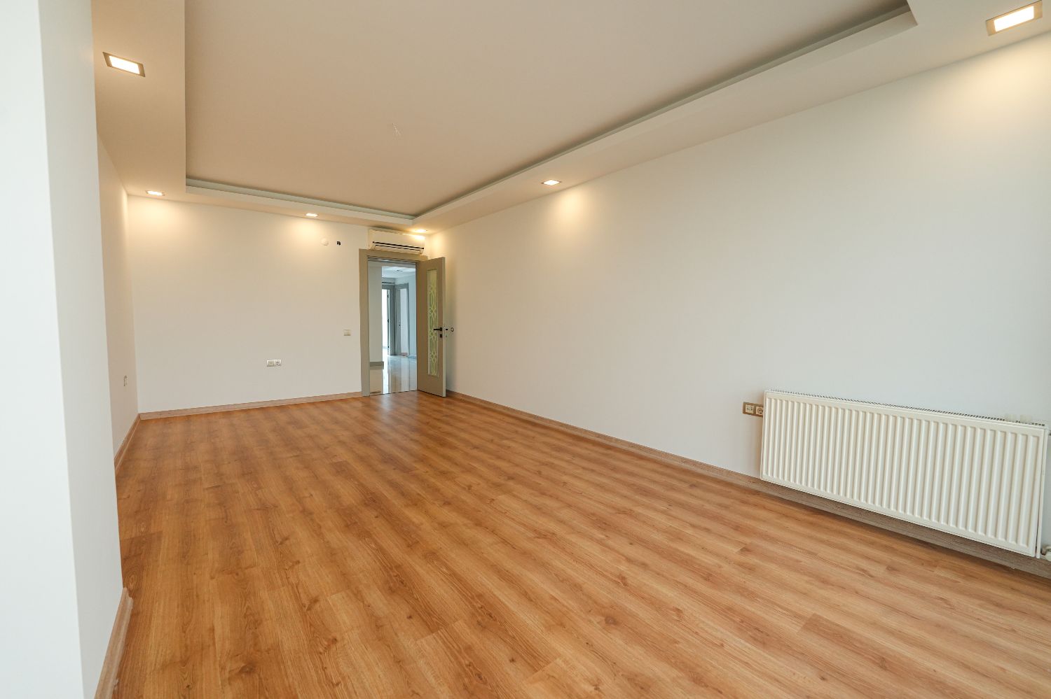 200 m² Office for Sale on Main Street – Liman | Renovated & Ready - Resim 9