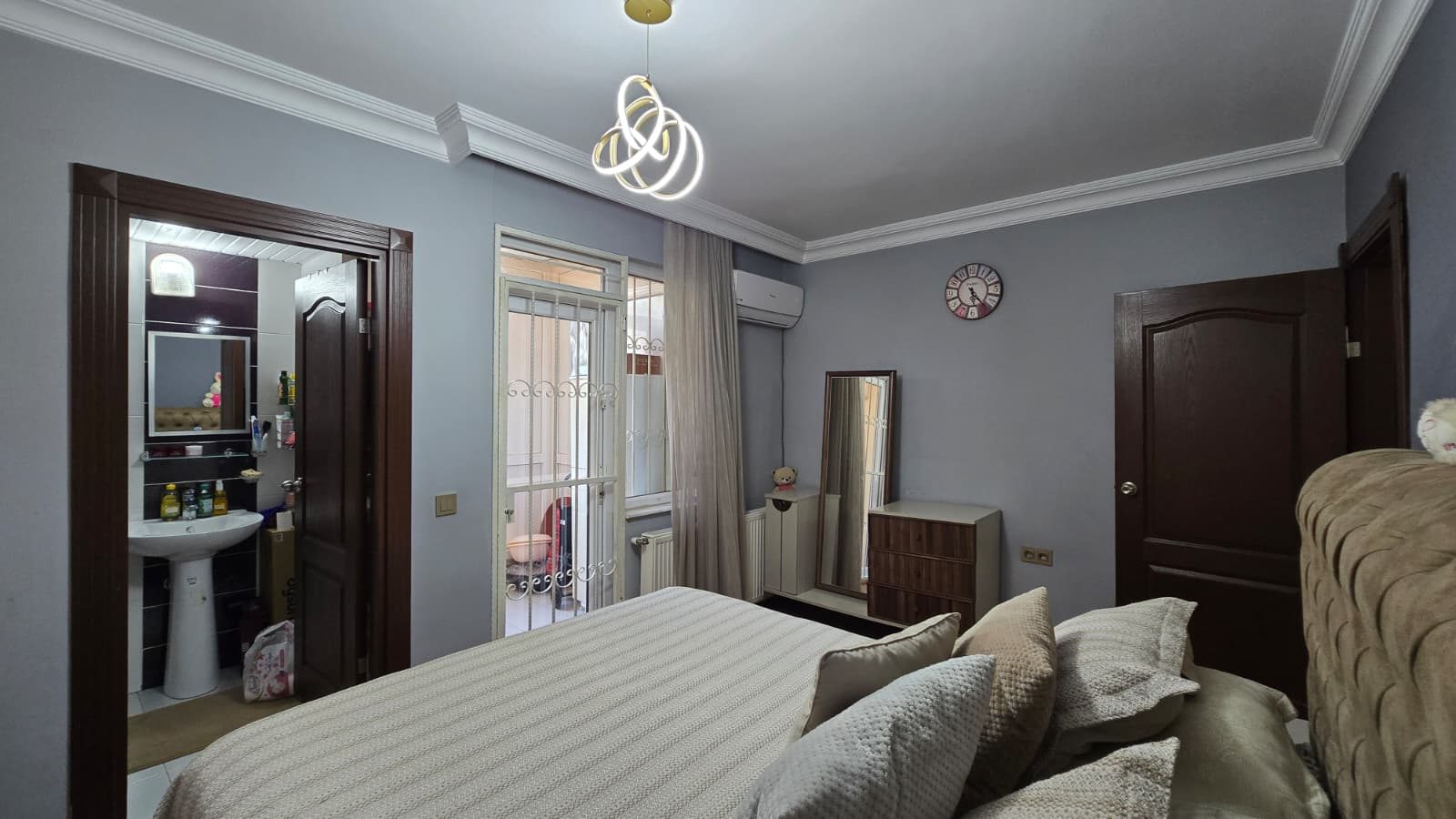 Kızıltoprak’ta 3 Cepheli, Full Eşyalı Satılık 3+1 Daire - Resim 21