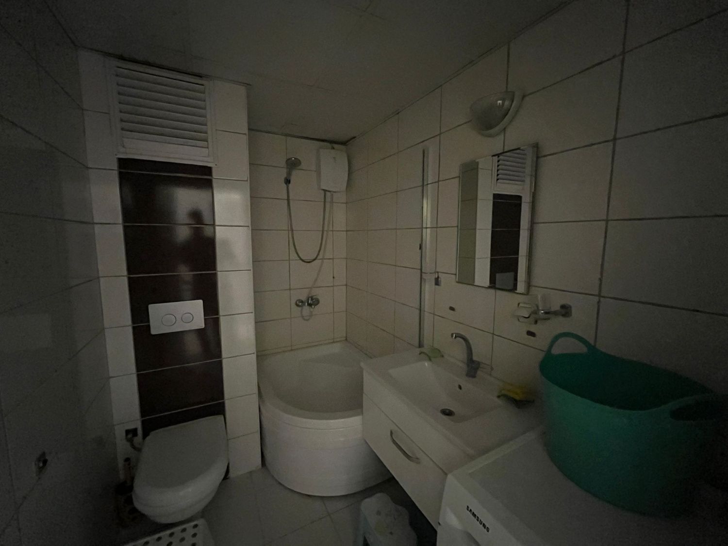 Furnished 3+1 Apartment in Kızılarık Yonca Site 2 – Pool, Parking & Spacious Design - Resim 16