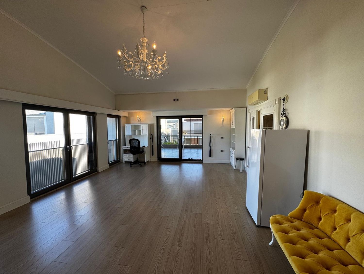 Molla Yusuf’ta Satılık Lüks Villa | 6+2 Özel Havuzlu - Resim 27