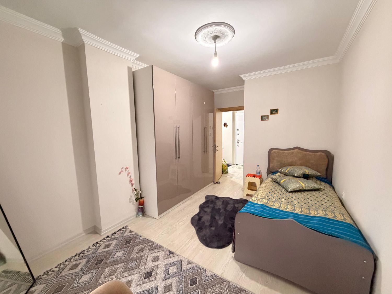 Antalya Kepez Varsak’ta Orman Manzaralı Eşyalı 2+1 Daire - Resim 7