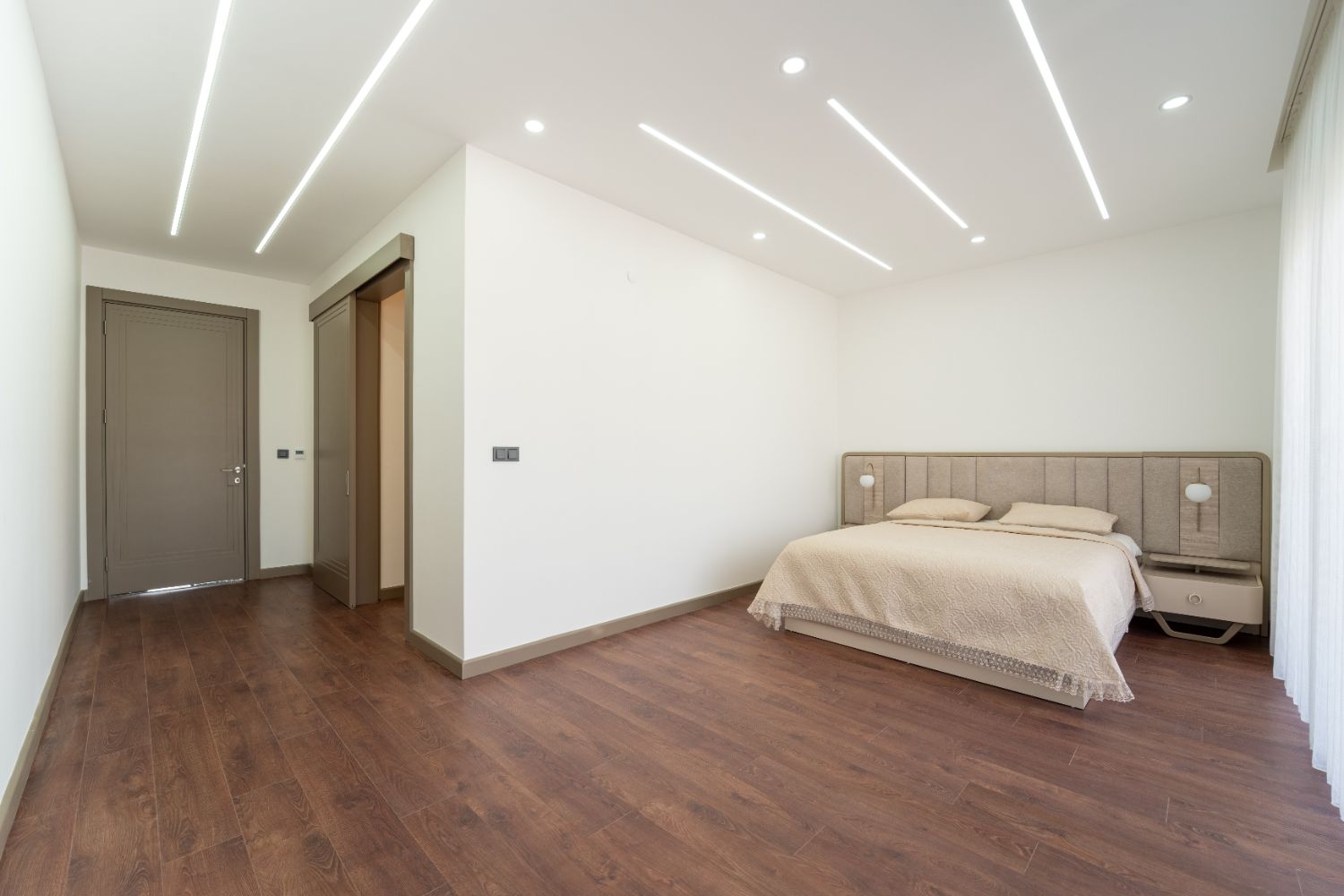 Antalya Döşemealtı Bademağacı’nda Satılık Lüks 4+1 Villa | 290 m² - Resim 22