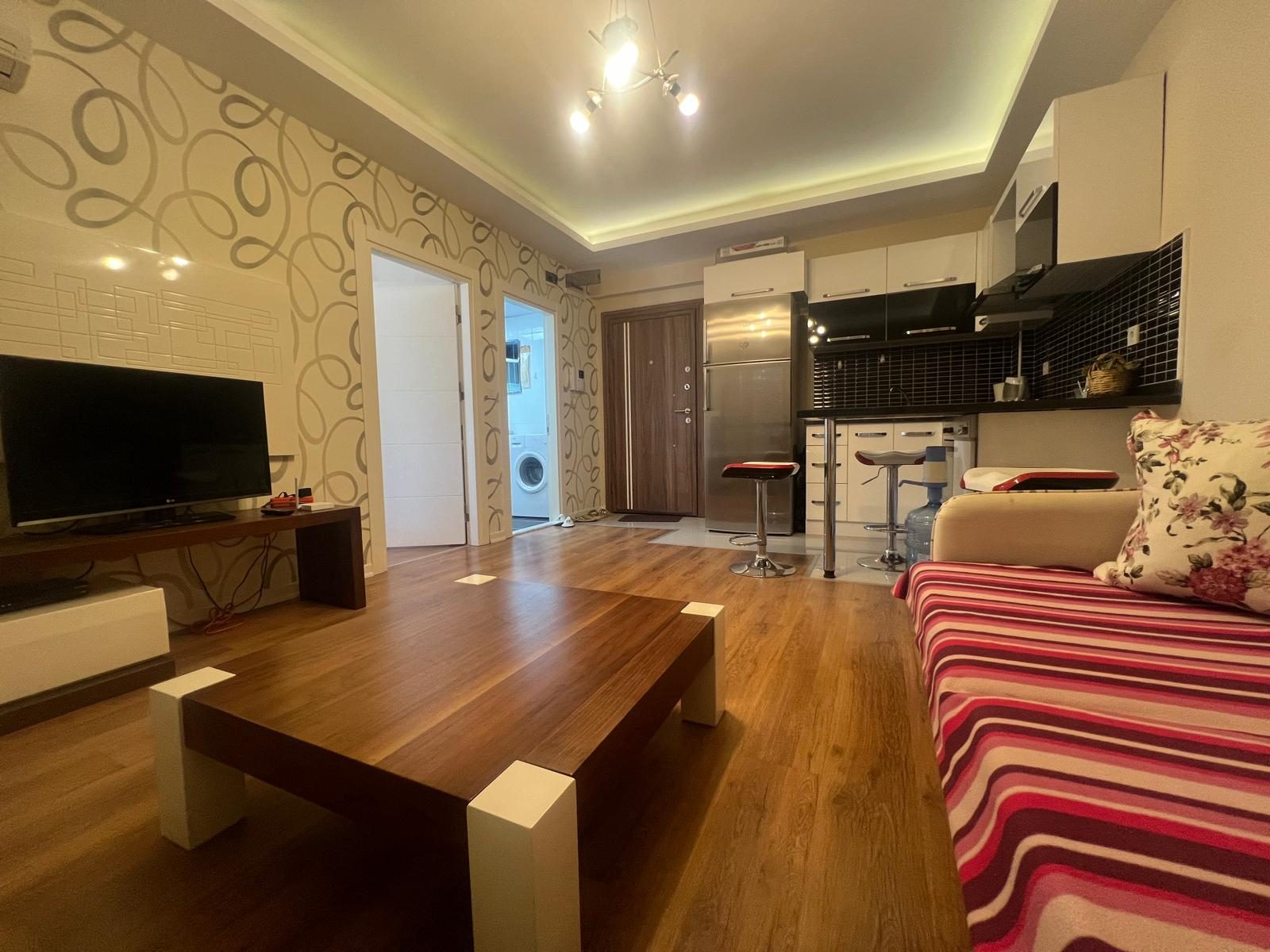 Konyaaltı Liman'da Satılık Full Eşyalı 1+1 Daire | Tuna Residence | Plaja 1 Km - Resim 5