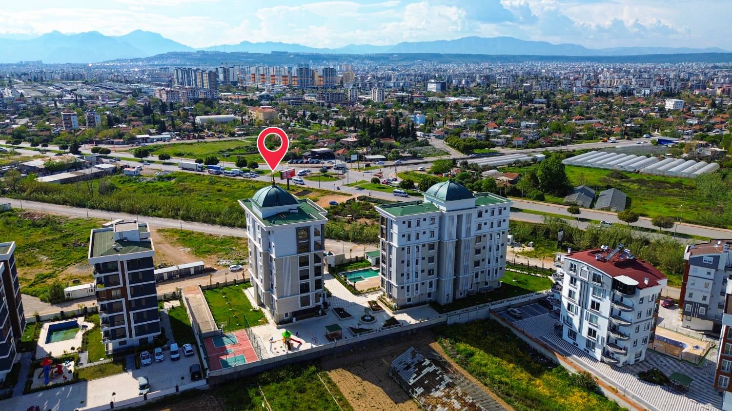 Kepez Göksu Hüseyin Tecim Konağı Satılık 2+1 Daire | Havuzlu Site - Resim 1