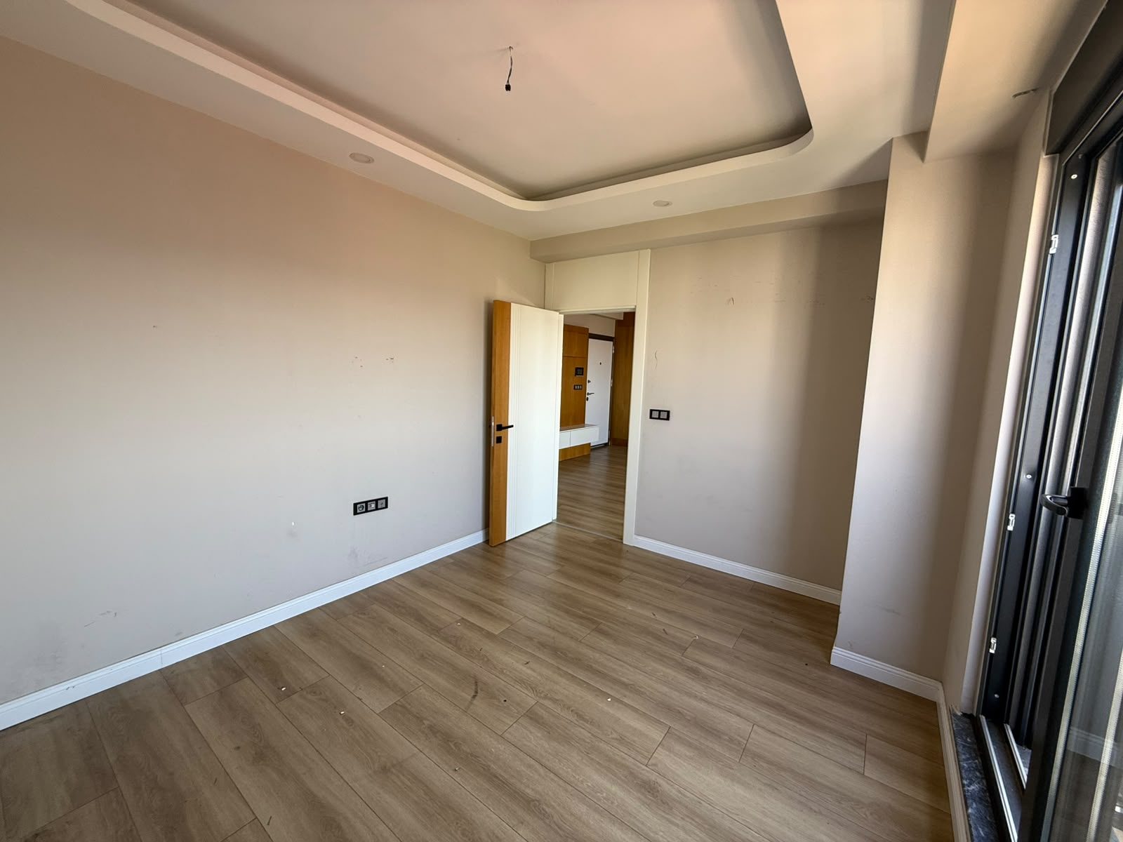 Kepez Gazi Mahallesi Zamur Towers’da Satılık 1+1 Daire | Eşsiz Manzara - Resim 11