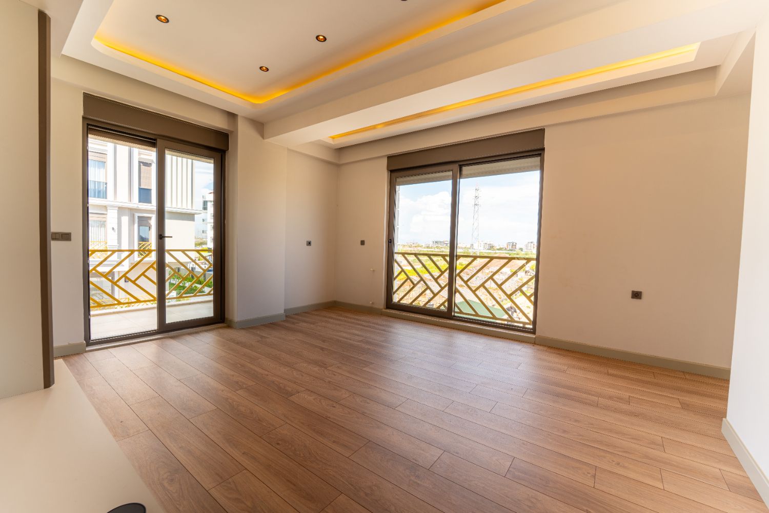 Kepez Göksu Hüseyin Tecim Konağı Satılık 2+1 Daire | Havuzlu Site - Resim 19