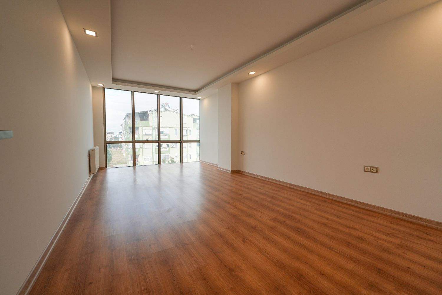 200 m² Office for Sale on Main Street – Liman | Renovated & Ready - Resim 8