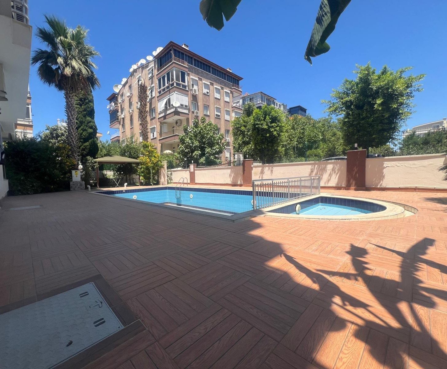 Konyaaltı Liman'da Satılık Full Eşyalı 1+1 Daire | Tuna Residence | Plaja 1 Km - Resim 10